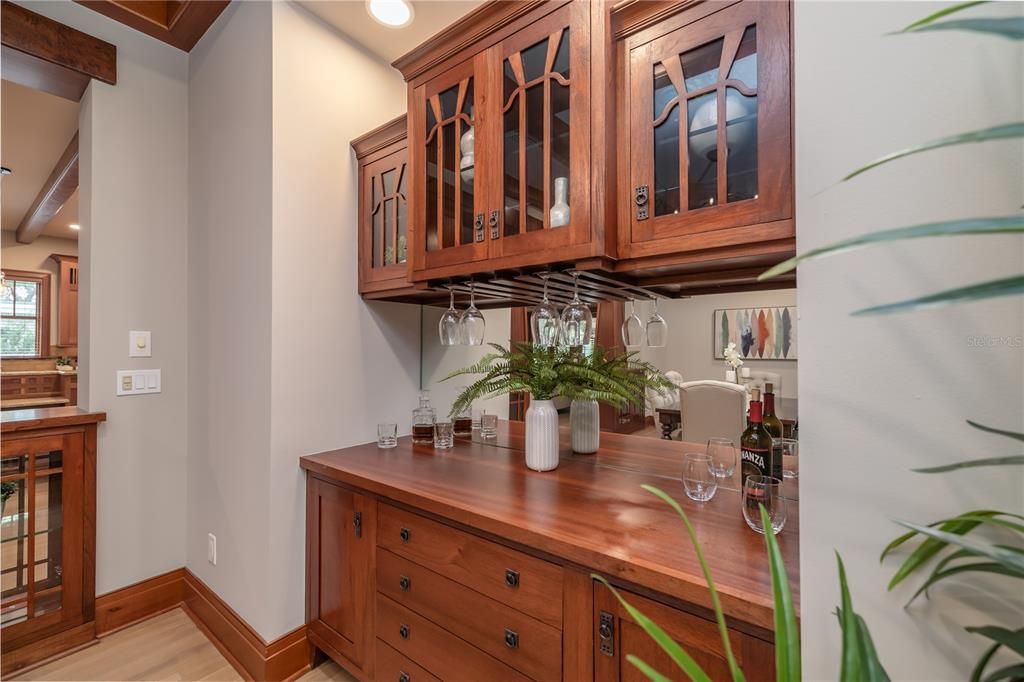 For Sale: $1,550,000 (4 beds, 4 baths, 3794 Square Feet)