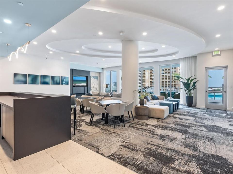 For Sale: $1,399,000 (2 beds, 3 baths, 1678 Square Feet)