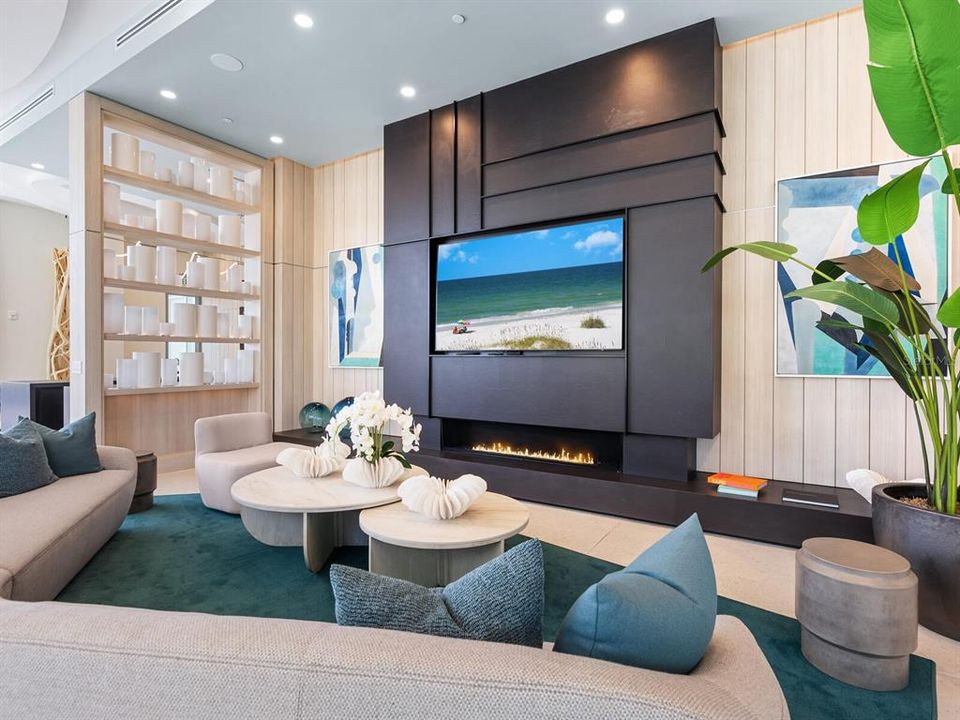 For Sale: $1,399,000 (2 beds, 3 baths, 1678 Square Feet)