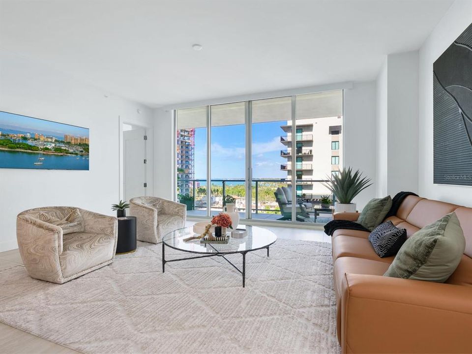 For Sale: $1,399,000 (2 beds, 3 baths, 1678 Square Feet)