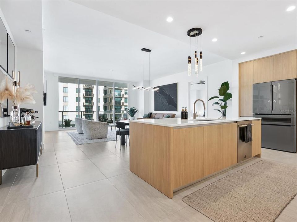 For Sale: $1,399,000 (2 beds, 3 baths, 1678 Square Feet)