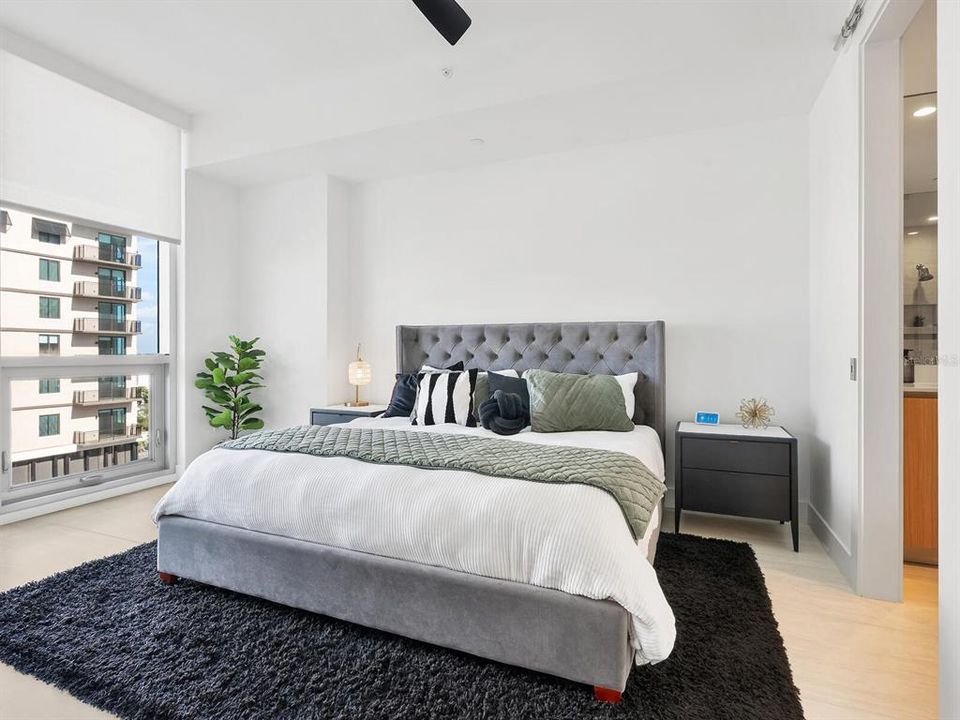 For Sale: $1,399,000 (2 beds, 3 baths, 1678 Square Feet)