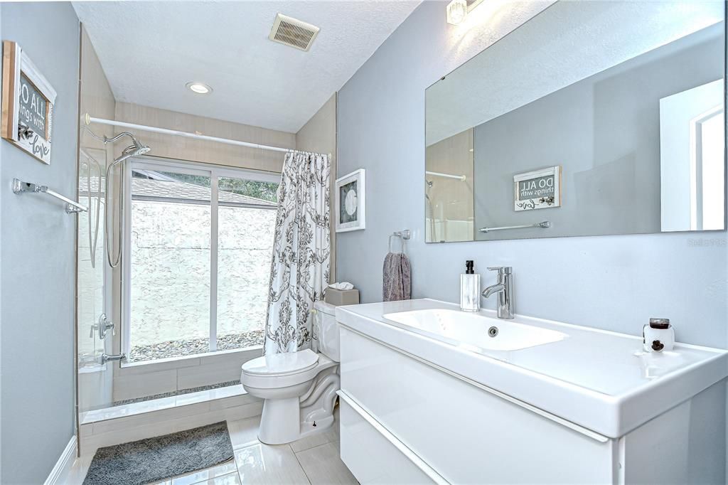 待售: $575,000 (3 贝兹, 2 浴室, 2038 平方英尺)