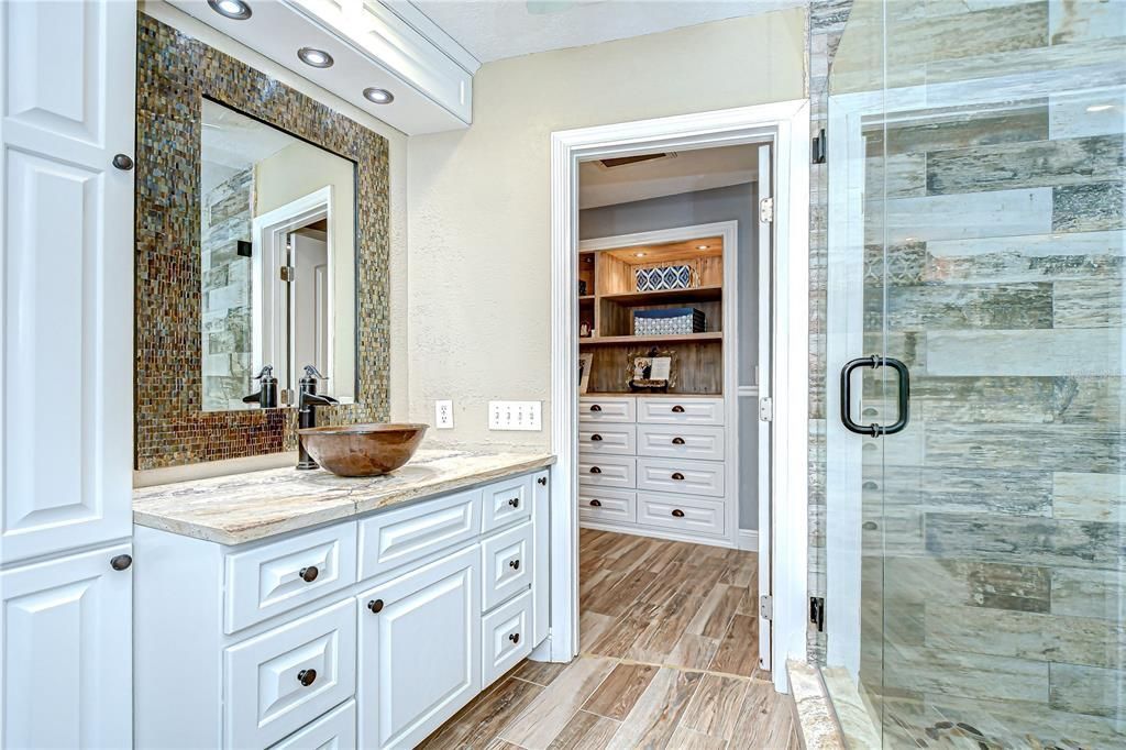 待售: $575,000 (3 贝兹, 2 浴室, 2038 平方英尺)