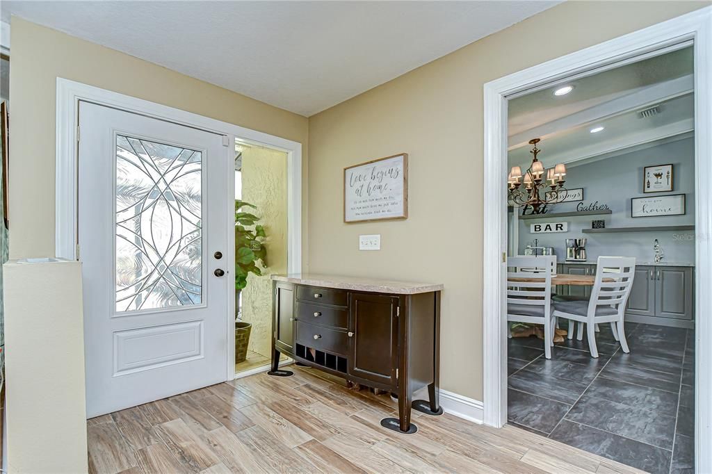 待售: $575,000 (3 贝兹, 2 浴室, 2038 平方英尺)