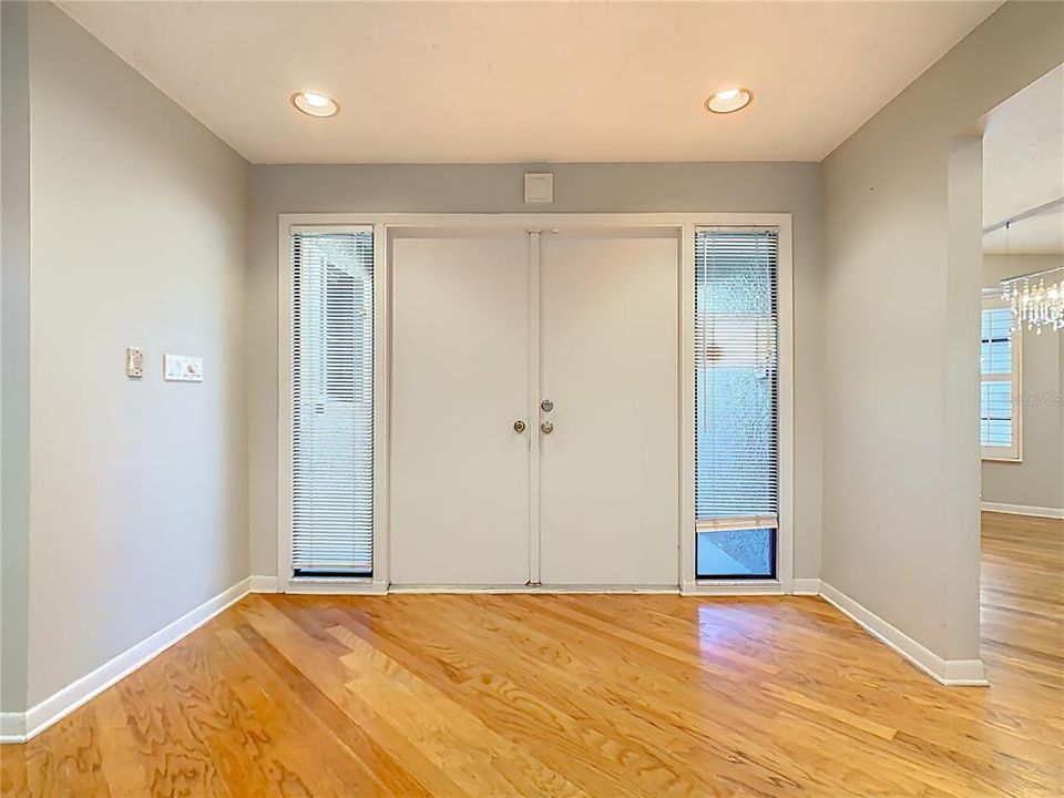 На продажу: $697,000 (5 спален, 3 ванн, 3650 Квадратных фут)