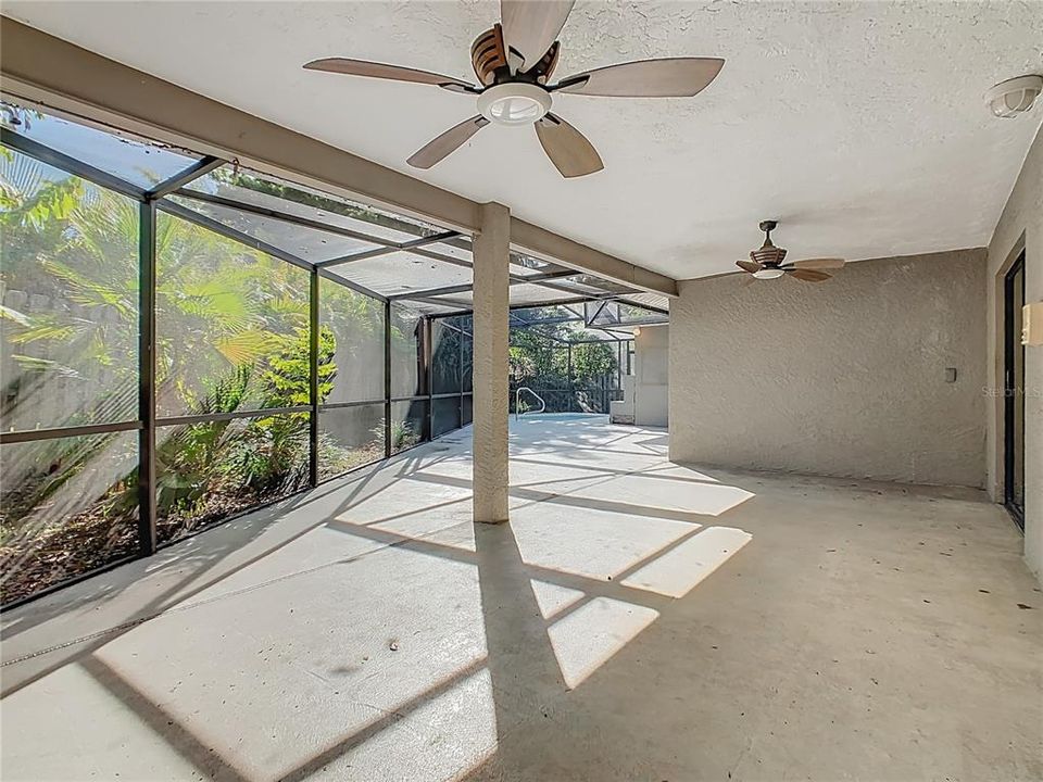 На продажу: $697,000 (5 спален, 3 ванн, 3650 Квадратных фут)