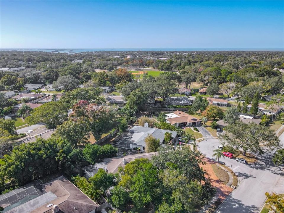 На продажу: $697,000 (5 спален, 3 ванн, 3650 Квадратных фут)