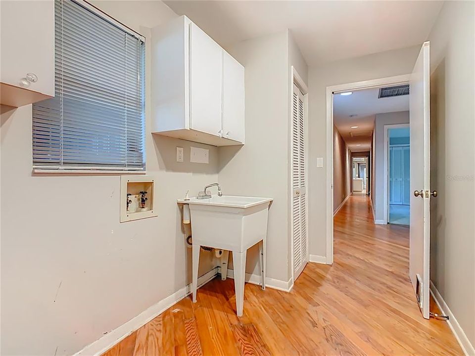 На продажу: $697,000 (5 спален, 3 ванн, 3650 Квадратных фут)