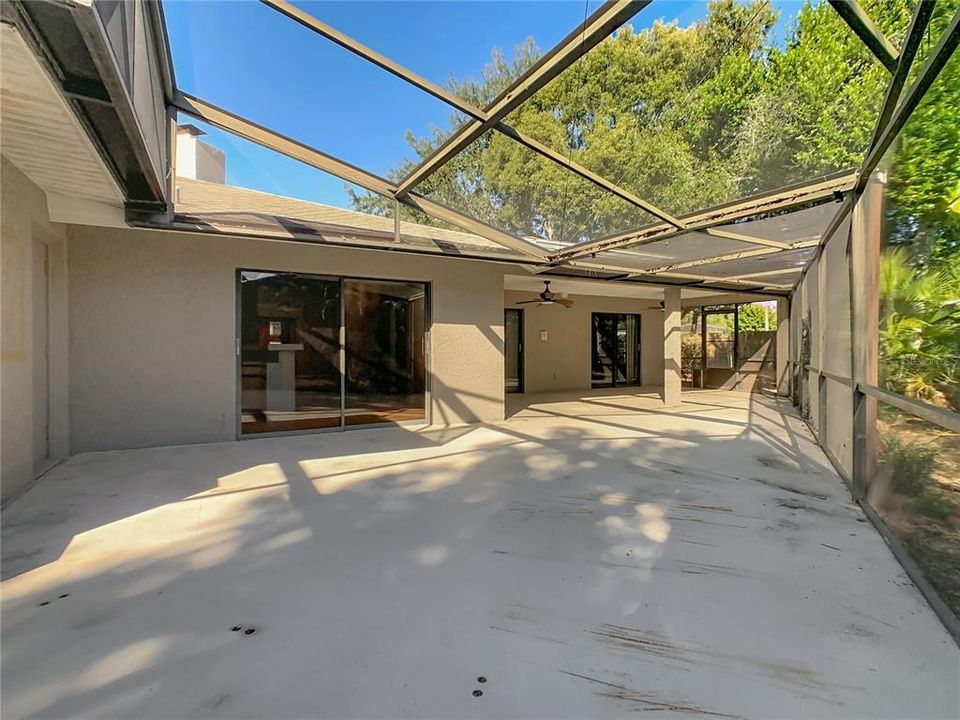 На продажу: $697,000 (5 спален, 3 ванн, 3650 Квадратных фут)