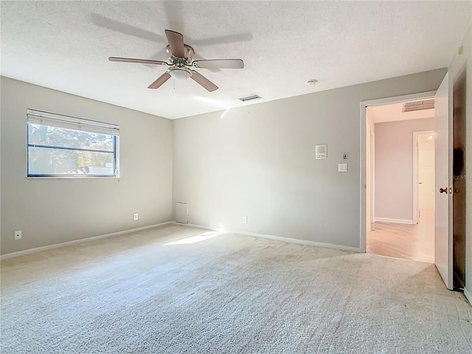 На продажу: $697,000 (5 спален, 3 ванн, 3650 Квадратных фут)