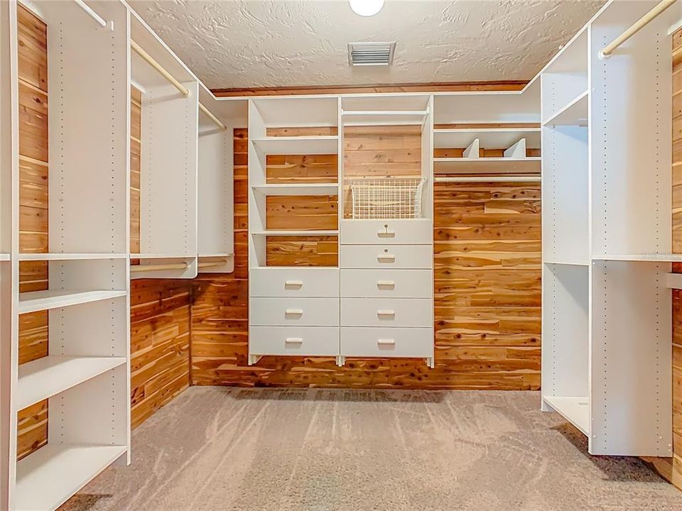 На продажу: $697,000 (5 спален, 3 ванн, 3650 Квадратных фут)