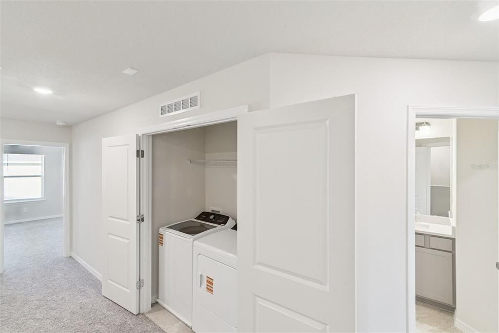 For Rent: $2,500 (3 beds, 2 baths, 1907 Square Feet)