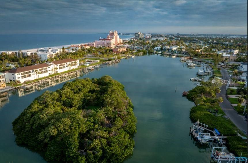 For Sale: $1,100,000 (0.17 acres)