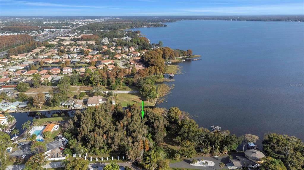 En Venta: $999,000 (2.89 acres)