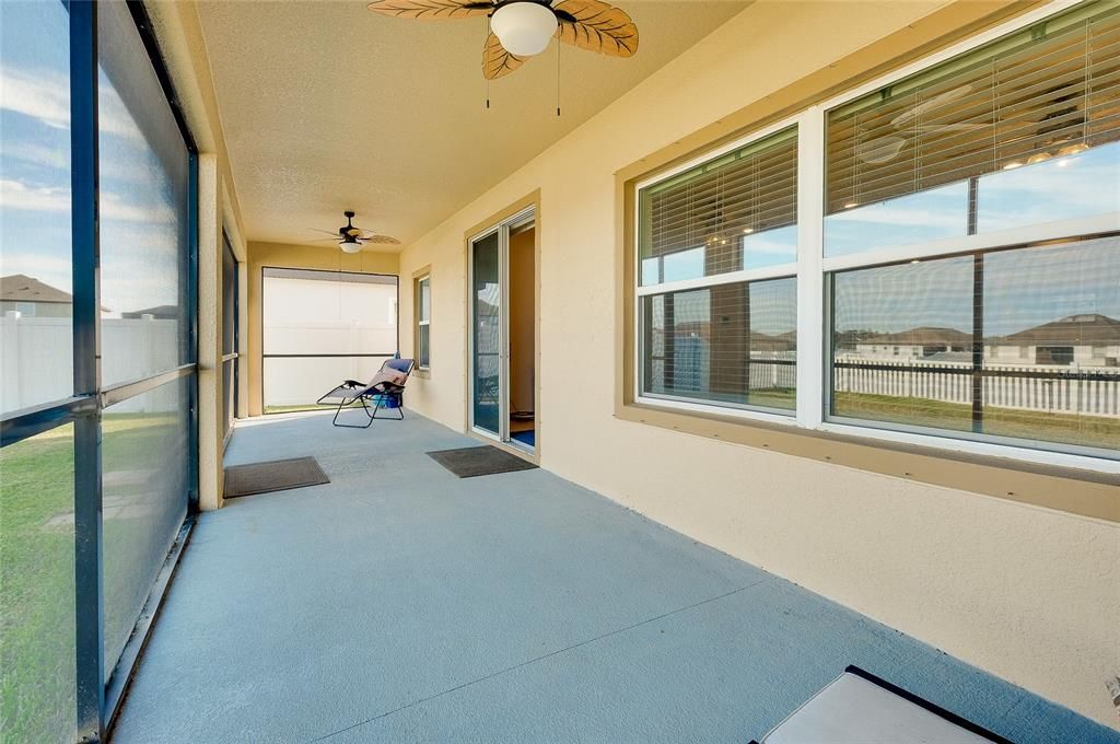 待售: $425,000 (4 贝兹, 3 浴室, 2198 平方英尺)