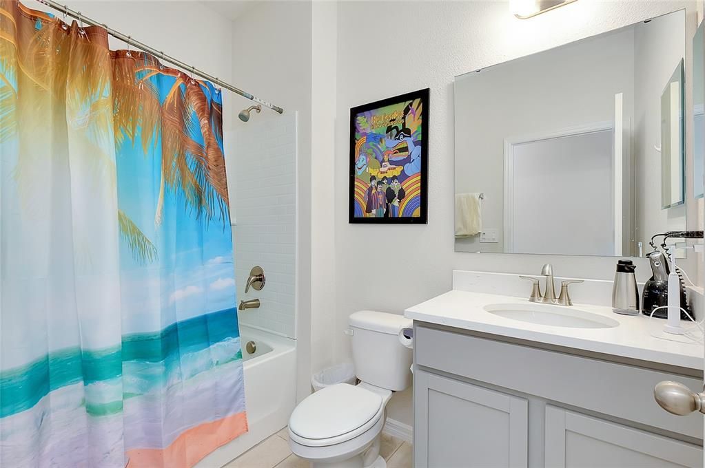 待售: $425,000 (4 贝兹, 3 浴室, 2198 平方英尺)