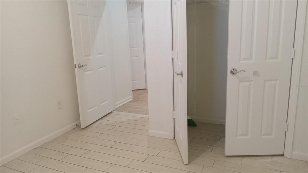 For Rent: $1,990 (3 beds, 2 baths, 1408 Square Feet)