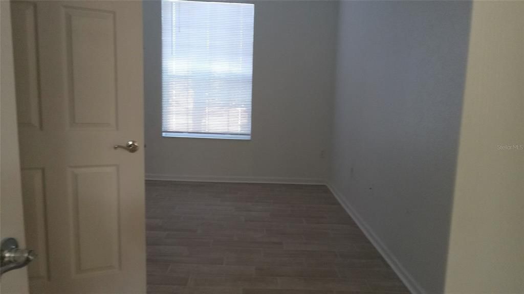 For Rent: $1,990 (3 beds, 2 baths, 1408 Square Feet)