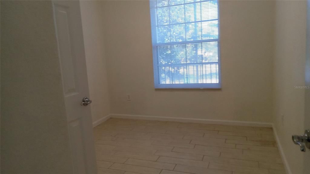 For Rent: $1,990 (3 beds, 2 baths, 1408 Square Feet)