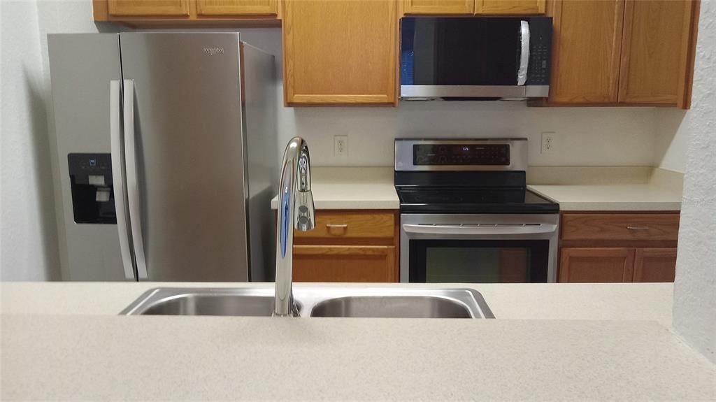 For Rent: $1,990 (3 beds, 2 baths, 1408 Square Feet)