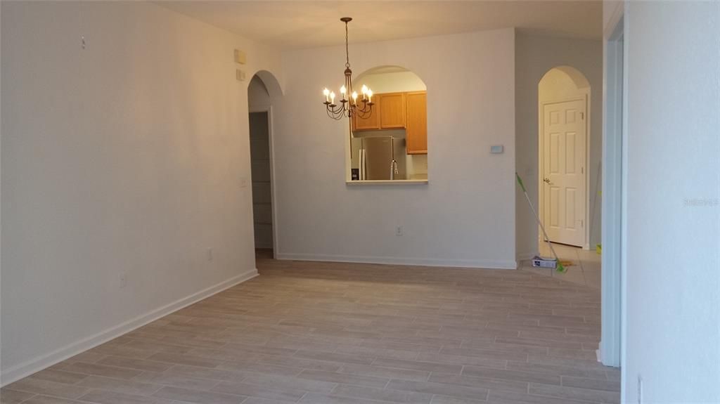 For Rent: $1,990 (3 beds, 2 baths, 1408 Square Feet)