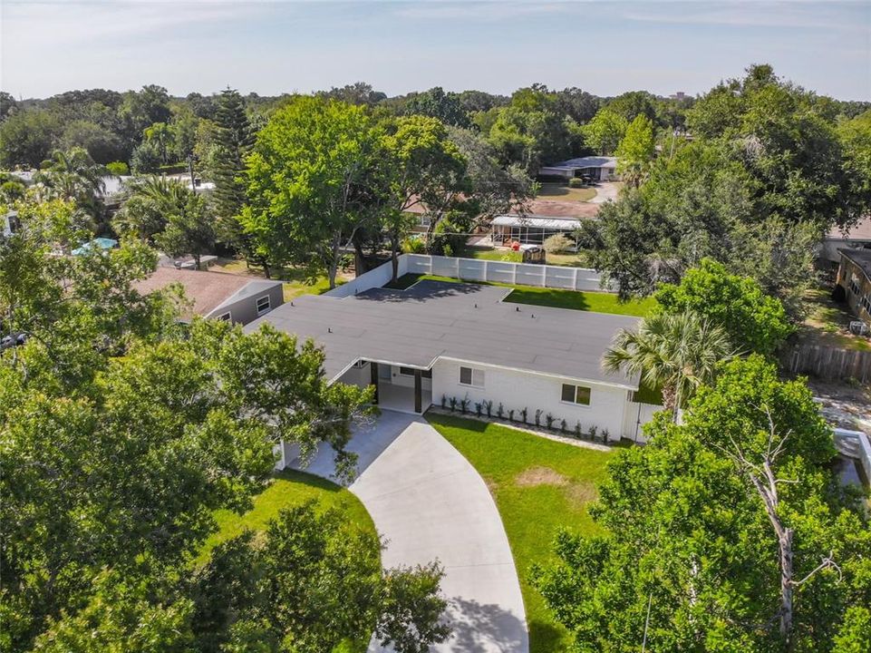 出租: $3,499 (3 贝兹, 2 浴室, 1800 平方英尺)