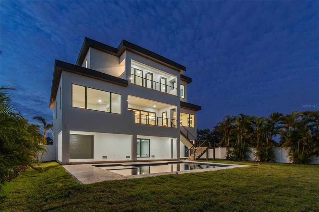 В аренду: $20,000 (4 спален, 4 ванн, 3844 Квадратных фут)