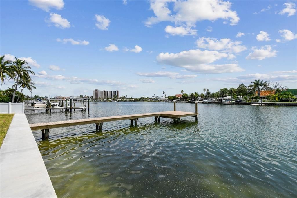 В аренду: $20,000 (4 спален, 4 ванн, 3844 Квадратных фут)