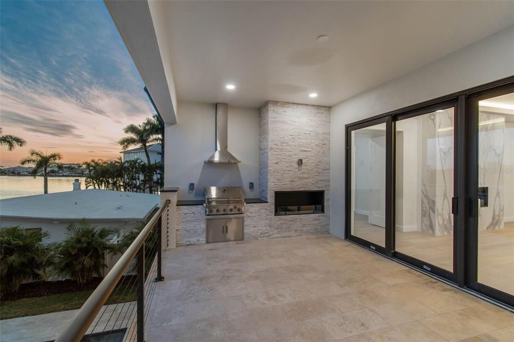 В аренду: $20,000 (4 спален, 4 ванн, 3844 Квадратных фут)