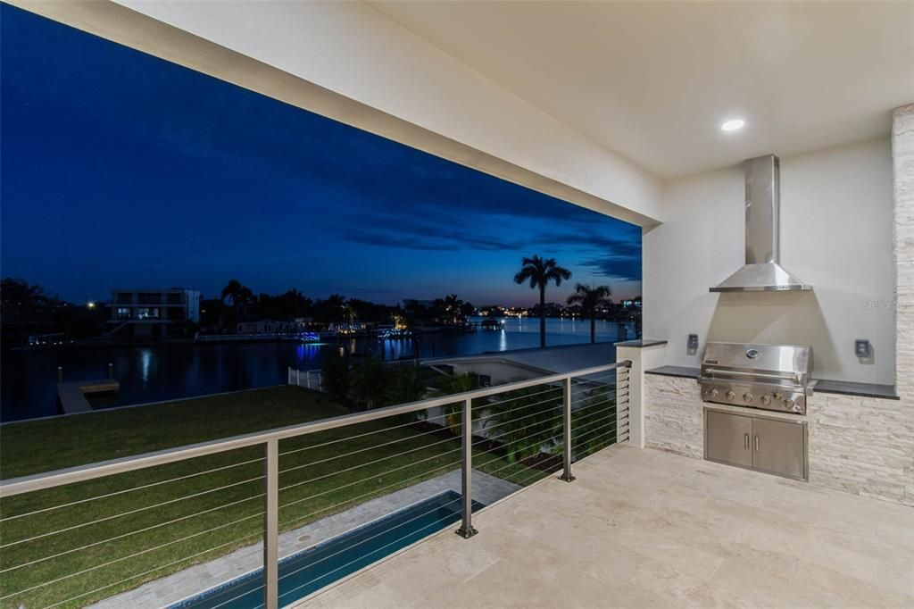 В аренду: $20,000 (4 спален, 4 ванн, 3844 Квадратных фут)