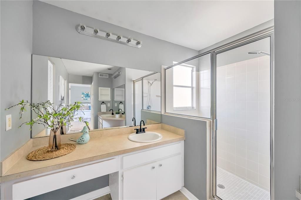 For Sale: $379,800 (3 beds, 2 baths, 1841 Square Feet)