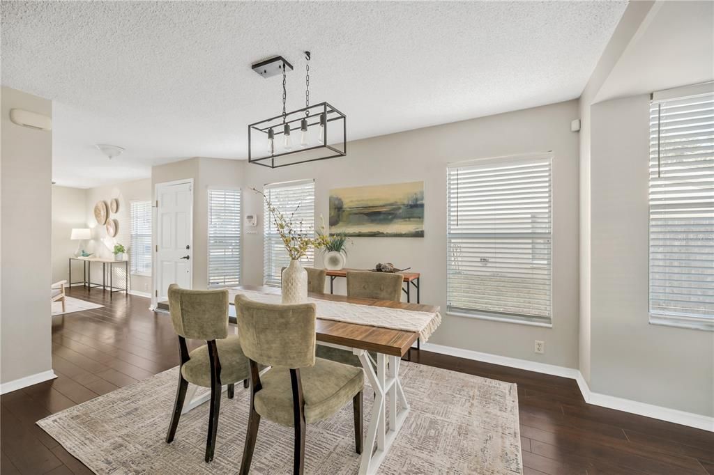 For Sale: $379,800 (3 beds, 2 baths, 1841 Square Feet)