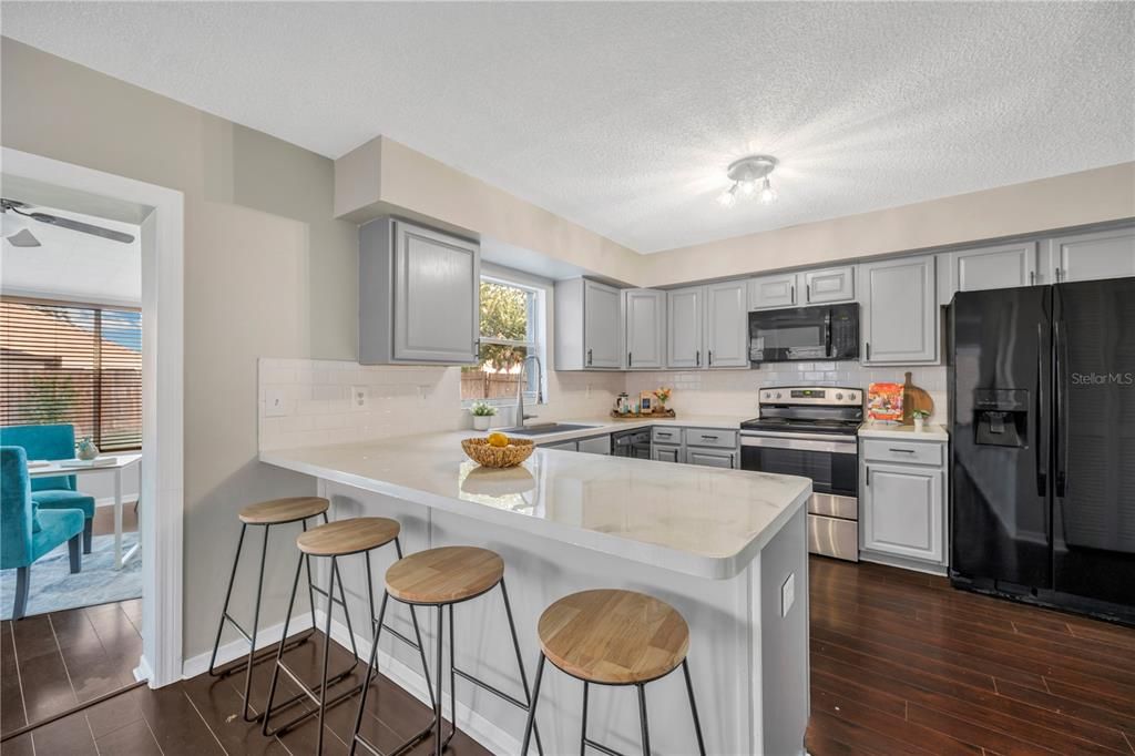 For Sale: $379,800 (3 beds, 2 baths, 1841 Square Feet)