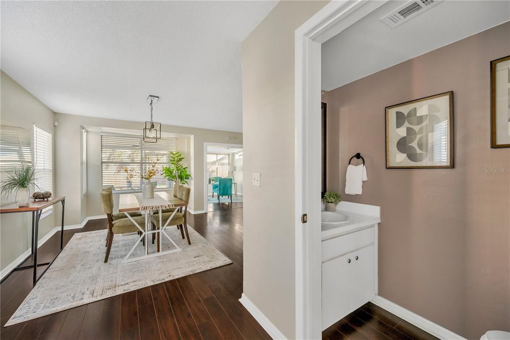 For Sale: $379,800 (3 beds, 2 baths, 1841 Square Feet)