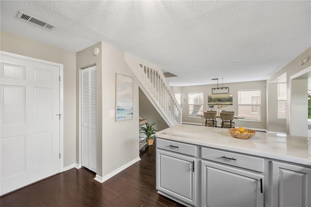 For Sale: $379,800 (3 beds, 2 baths, 1841 Square Feet)