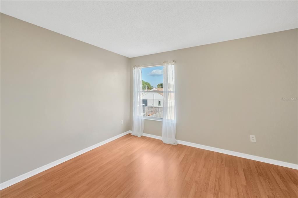 For Sale: $379,800 (3 beds, 2 baths, 1841 Square Feet)