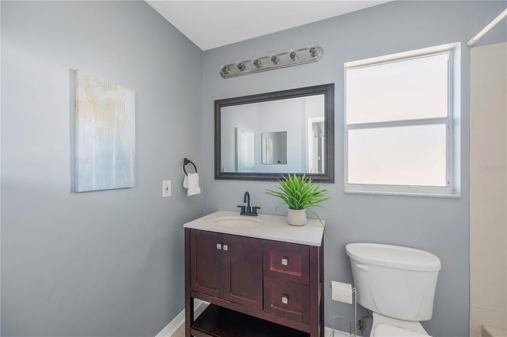 For Sale: $379,800 (3 beds, 2 baths, 1841 Square Feet)