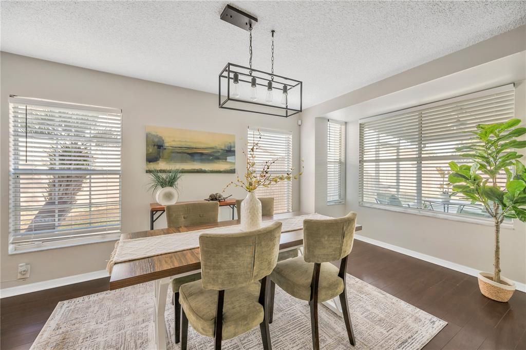 For Sale: $379,800 (3 beds, 2 baths, 1841 Square Feet)