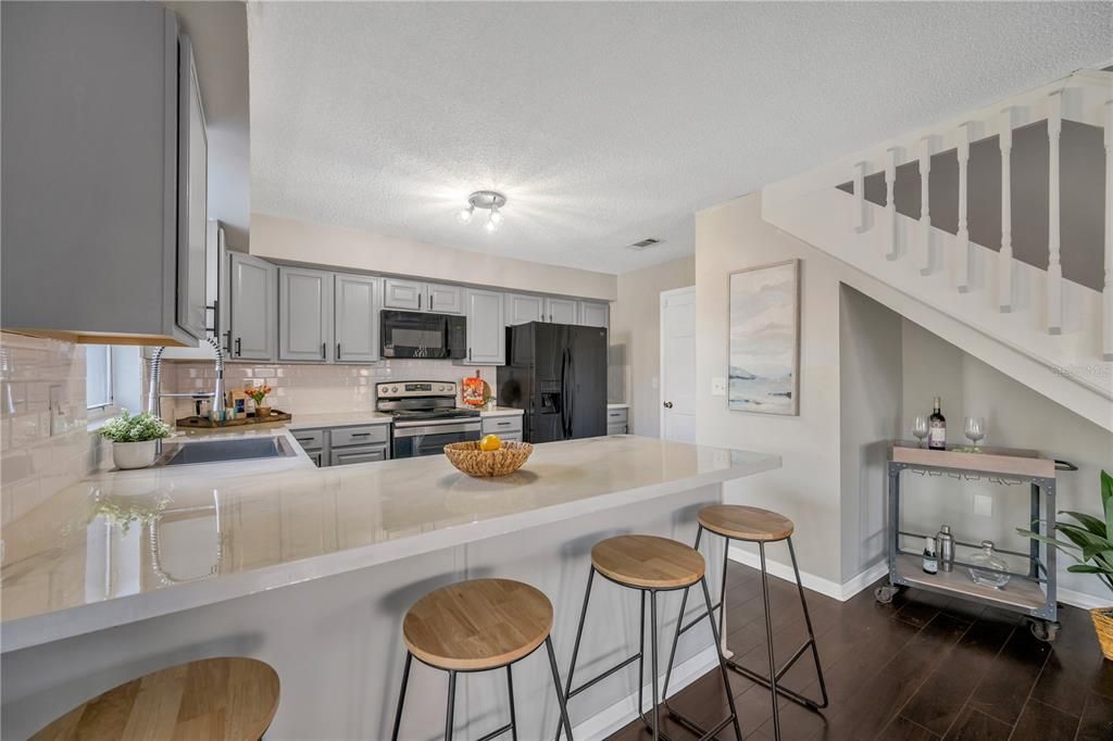 For Sale: $379,800 (3 beds, 2 baths, 1841 Square Feet)