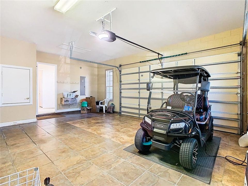 待售: $480,000 (3 贝兹, 2 浴室, 2719 平方英尺)