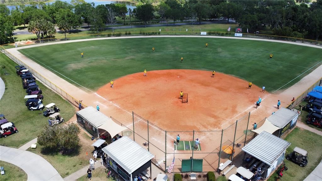 待售: $480,000 (3 贝兹, 2 浴室, 2719 平方英尺)