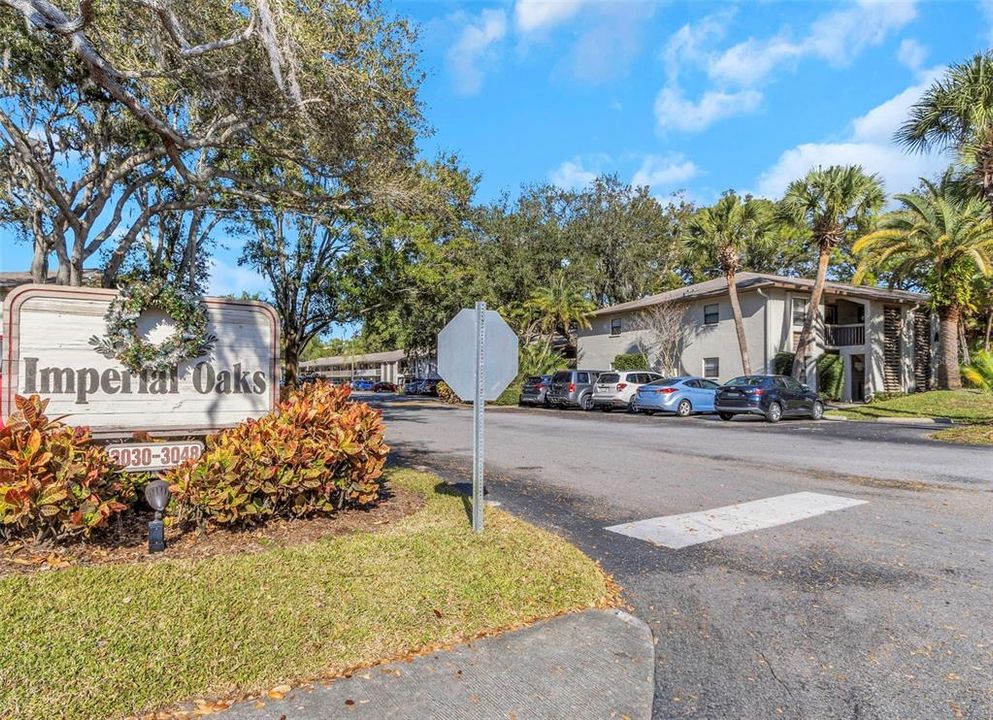 待售: $185,000 (2 贝兹, 2 浴室, 940 平方英尺)