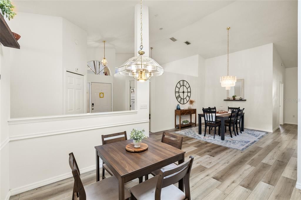 待售: $439,900 (4 贝兹, 2 浴室, 1784 平方英尺)