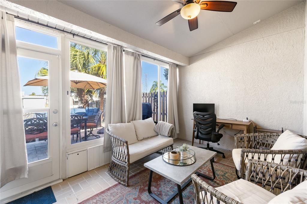 待售: $439,900 (4 贝兹, 2 浴室, 1784 平方英尺)