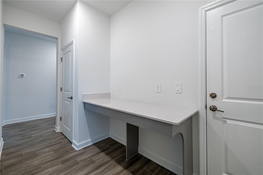 出租: $3,700 (4 贝兹, 3 浴室, 2136 平方英尺)