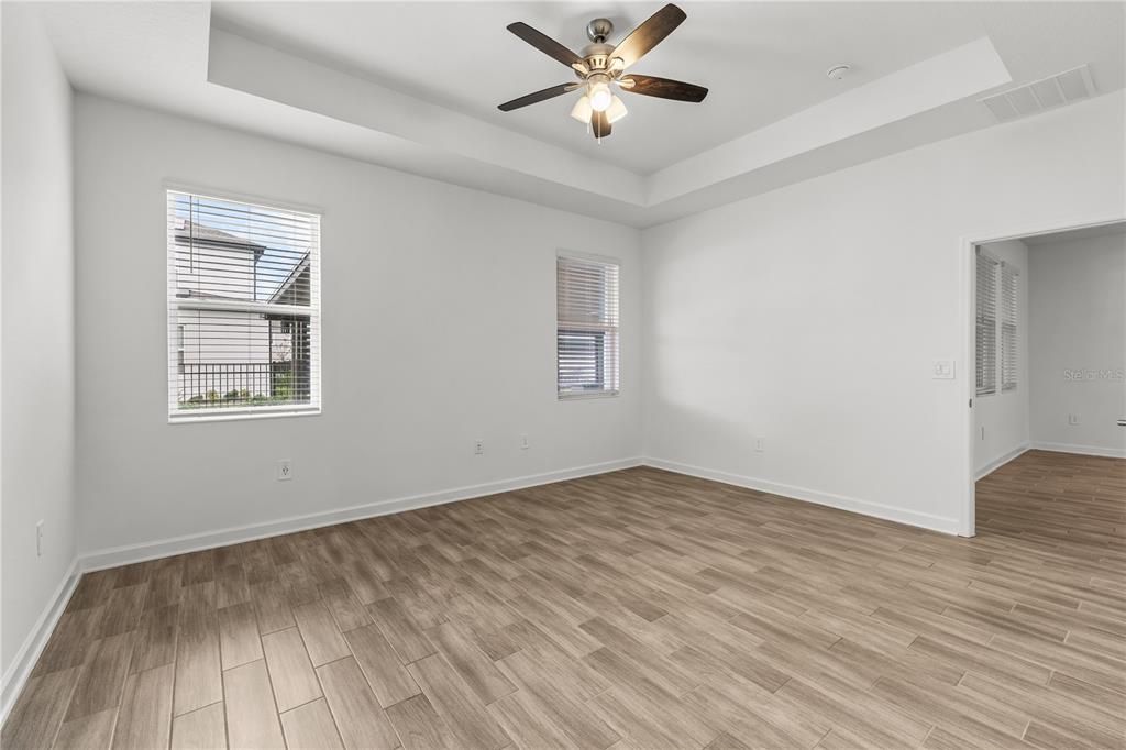 出租: $3,700 (4 贝兹, 3 浴室, 2136 平方英尺)