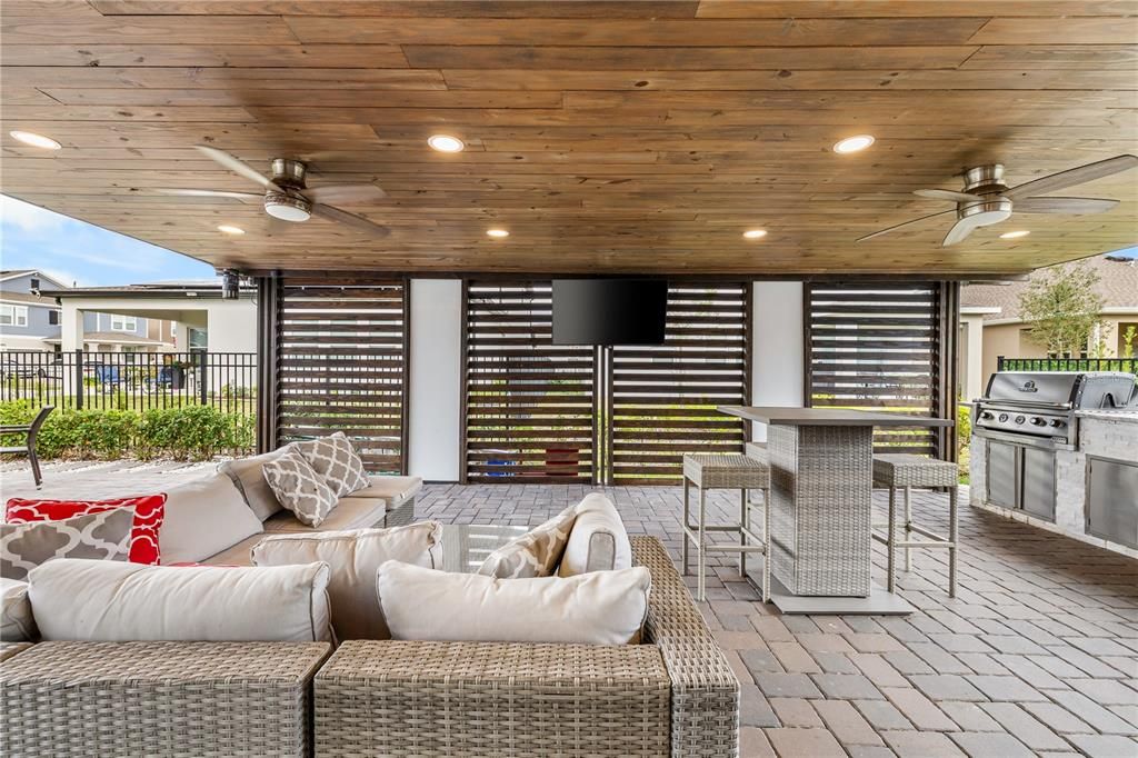 出租: $3,700 (4 贝兹, 3 浴室, 2136 平方英尺)