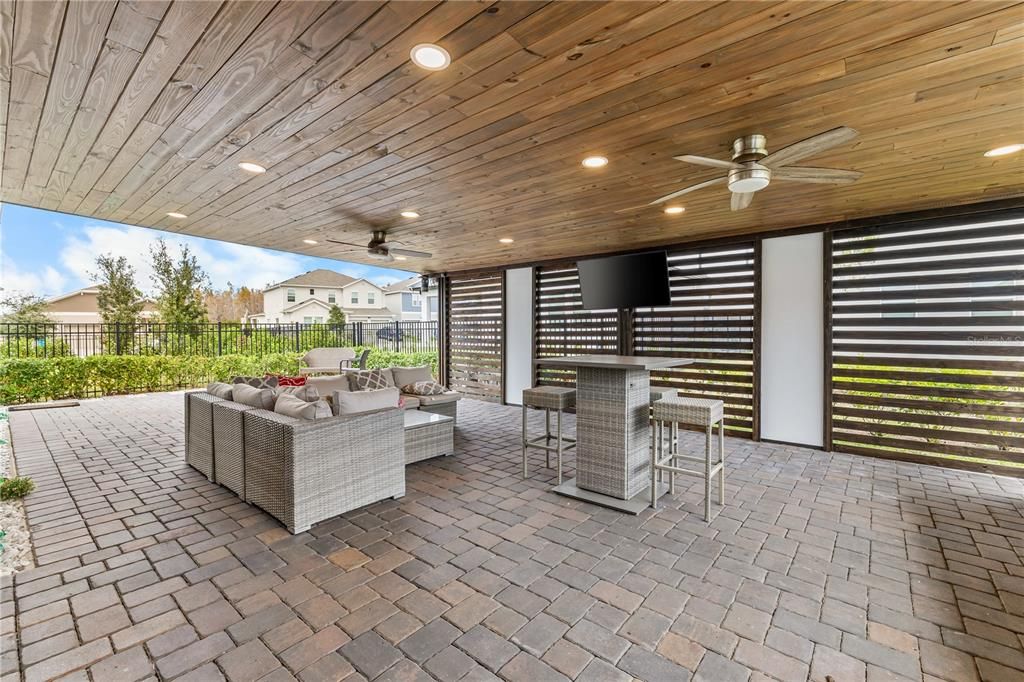 出租: $3,700 (4 贝兹, 3 浴室, 2136 平方英尺)