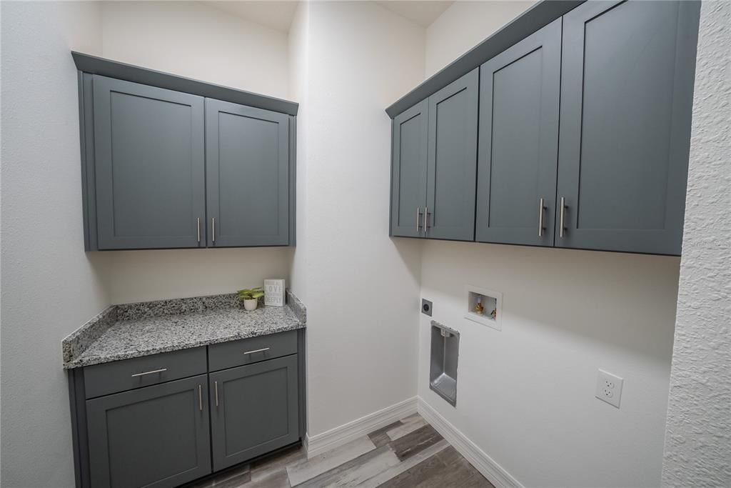 待售: $349,900 (3 贝兹, 2 浴室, 1872 平方英尺)